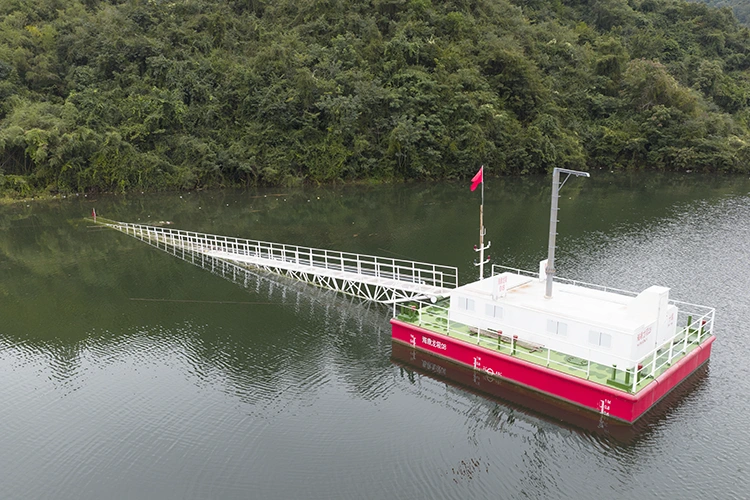 Pompstation voor vervuild waterbehandeling