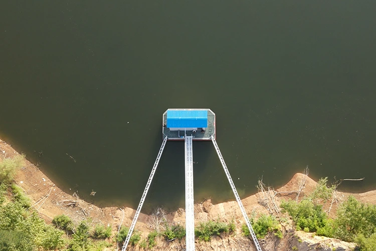 Pompstation voor rivierwaterinlaat Pompstation voor rivierwaterinlaat